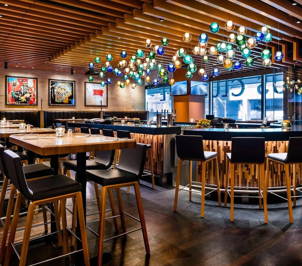 Cactus Club Cafe Toronto bar and lounge